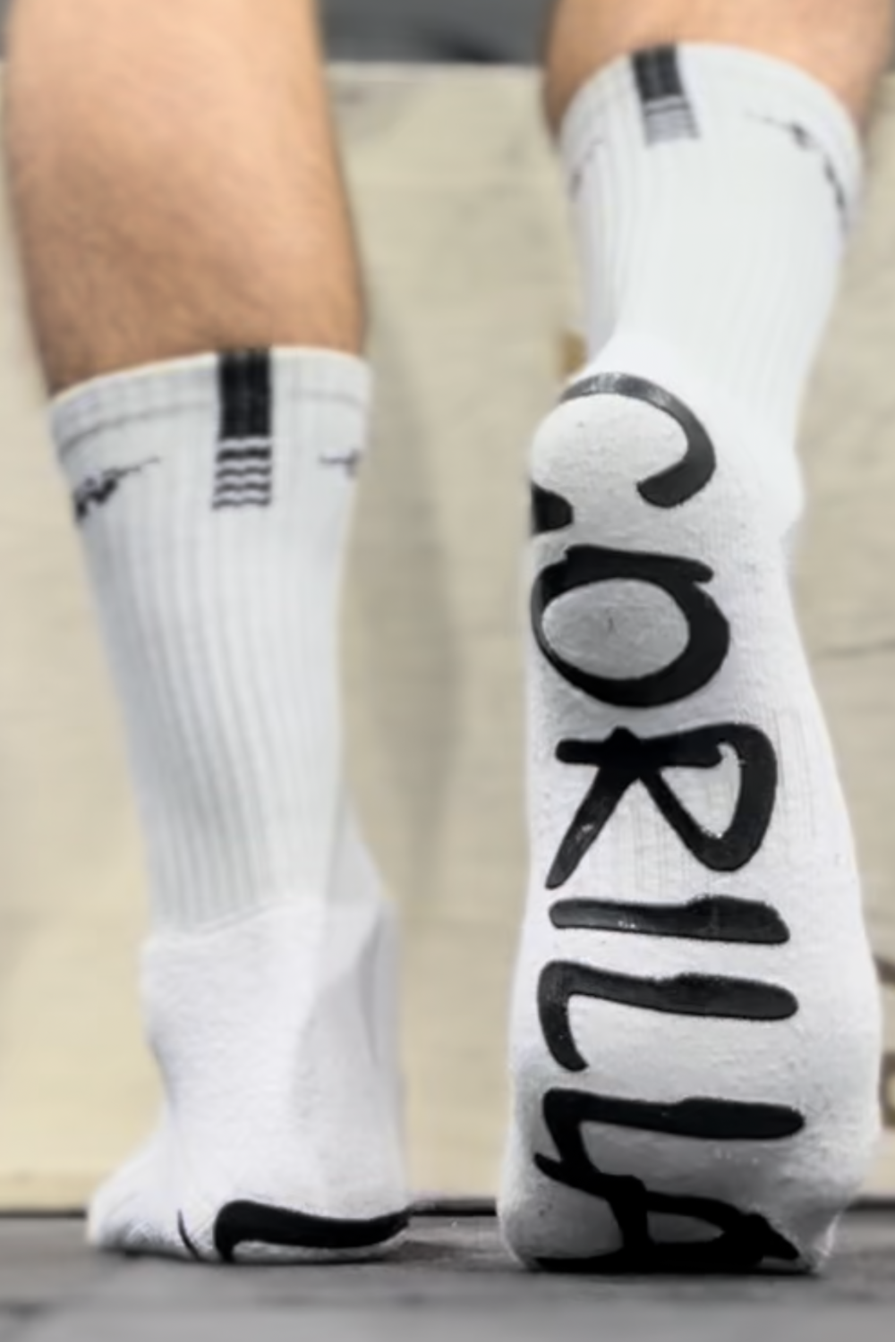 FNW - Gorilla socks